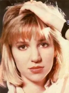 Debbie Gibson - mcf8lqi96o4fmff6[1].jpg